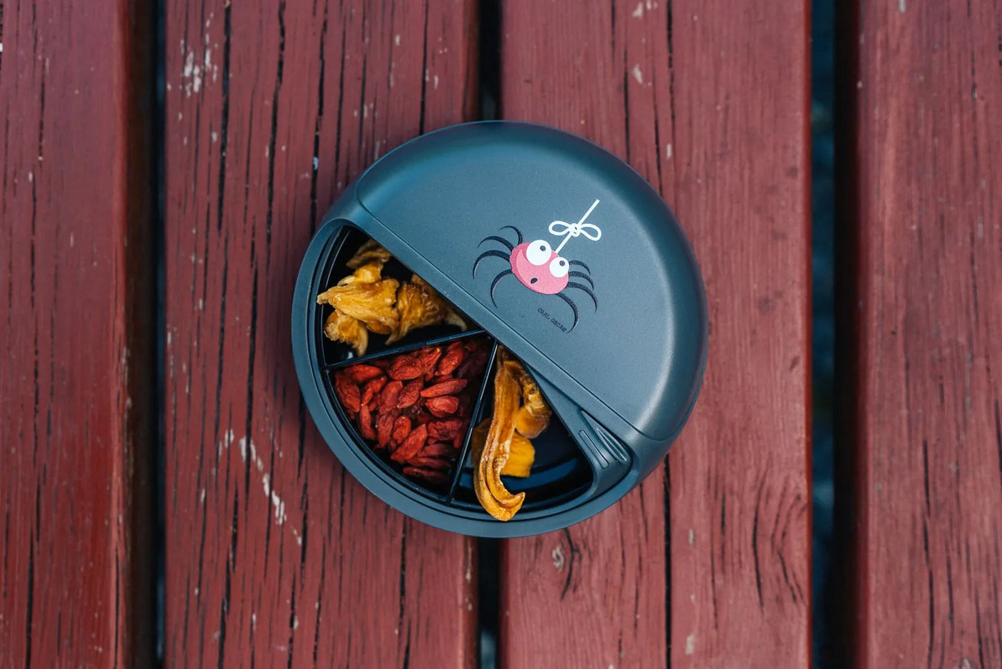 Carl Oscar SnackDISC (diverse culori) 