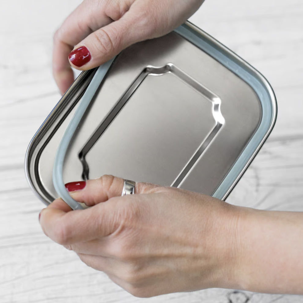 Lekkabox Safe 800 ml - lunchbox din oțel inoxidabil cu 2 forme din silicon